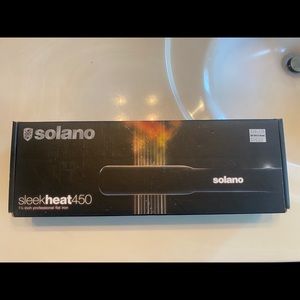 Solano sleek Heat 450 professional 1” flat iron